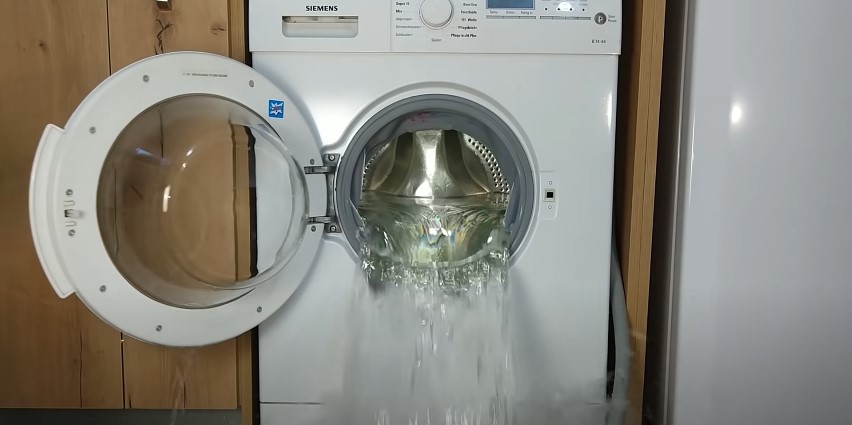 Почему стиральная машина не сливает воду